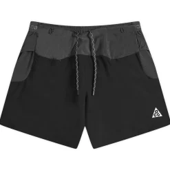 Nike ACG 5