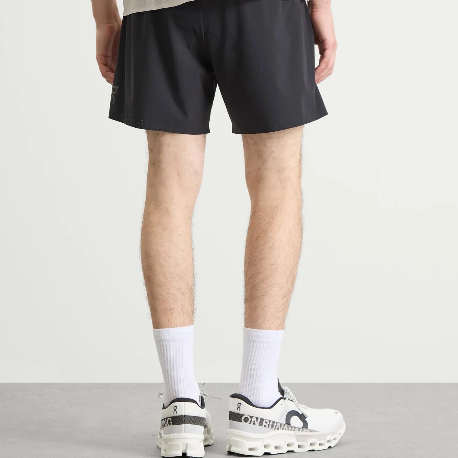 On 5" Performance Shorts